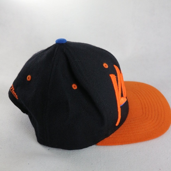 Mitchell & Ness NY KNICKS HWC Snapback Hat Onesize - Picture 4 of 5